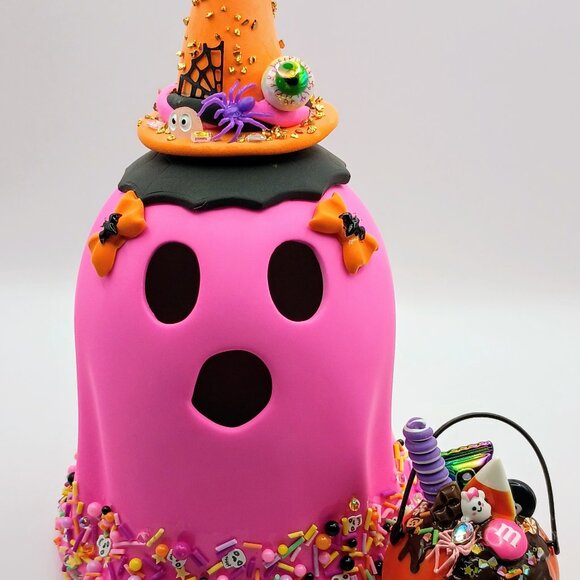Lighted Halloween Ghost with Witch Hat & Pumpkin Pail – Glow-in-the-Dark Spooky - Picture 6 of 7